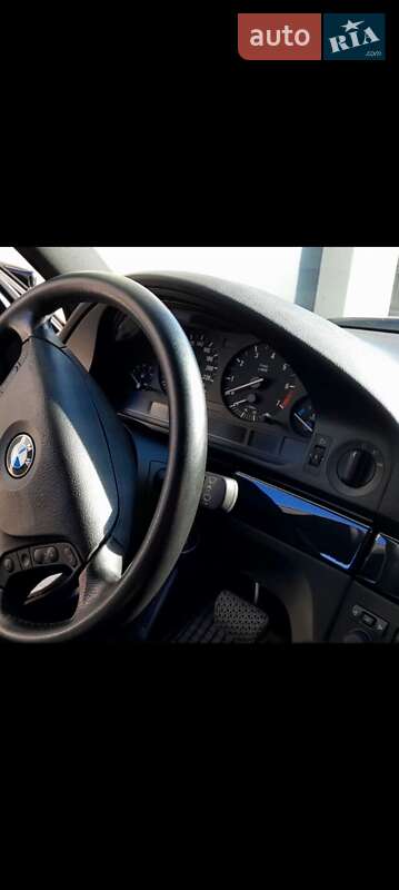 Седан BMW 5 Series 2002 в Киеве фото 29 Седан BMW 5 Series 2002 в Киеве