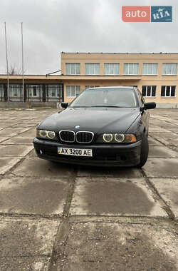 Седан BMW 5 Series 2001 в Зміїві