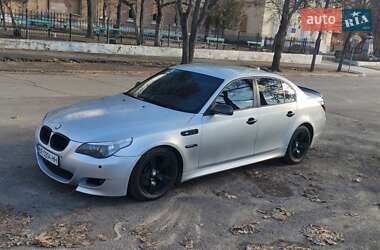 Седан BMW 5 Series 2004 в Николаеве