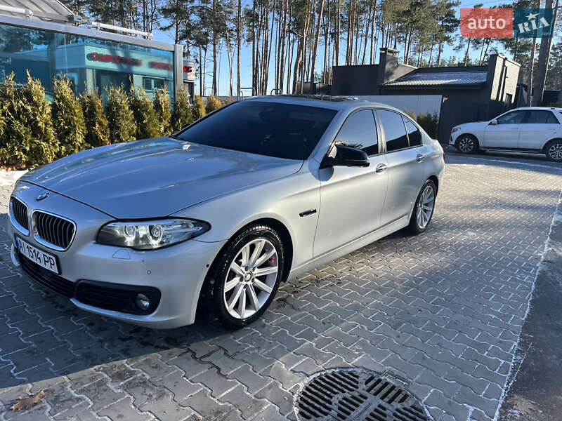 Седан BMW 5 Series 2014 в Києві