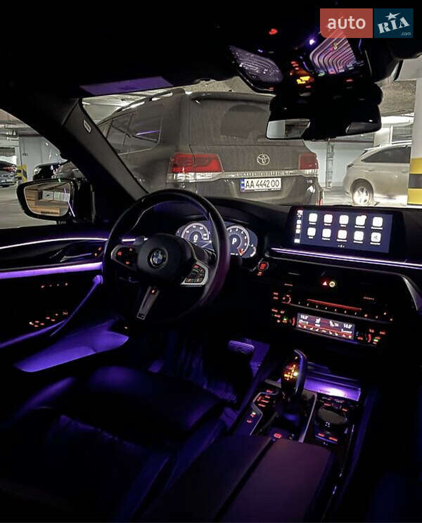 Седан BMW 5 Series 2017 в Киеве