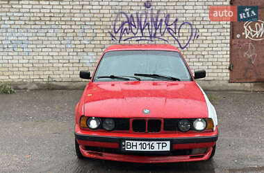 Седан BMW 5 Series 1995 в Николаеве