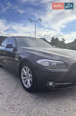 Седан BMW 5 Series 2012 в Києві