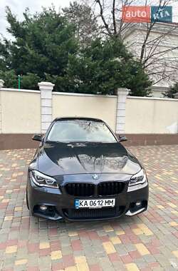 Седан BMW 5 Series 2015 в Одессе