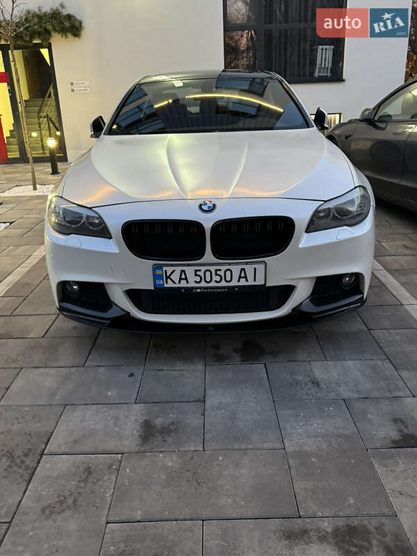 Седан BMW 5 Series 2012 в Києві