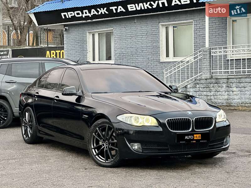 Седан BMW 5 Series 2012 в Харькове