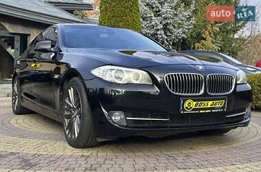 Седан BMW 5 Series 2010 в Львові