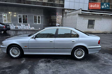 Седан BMW 5 Series 1997 в Києві