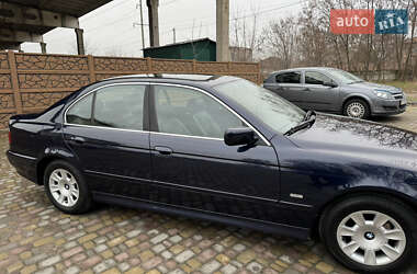 Седан BMW 5 Series 2000 в Запорожье