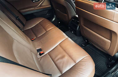 Седан BMW 5 Series 2013 в Тернополі