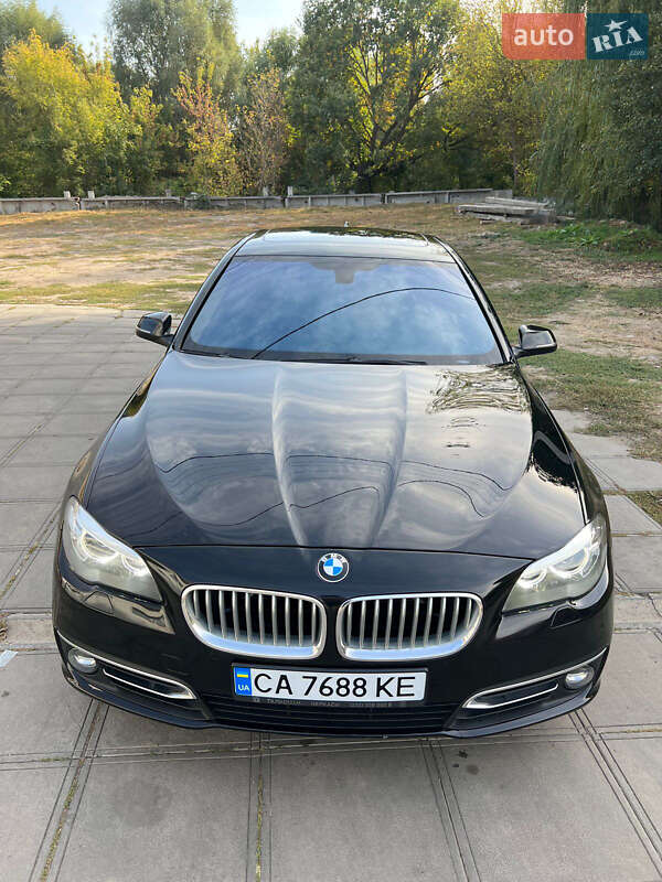Седан BMW 5 Series 2013 в Черкасах