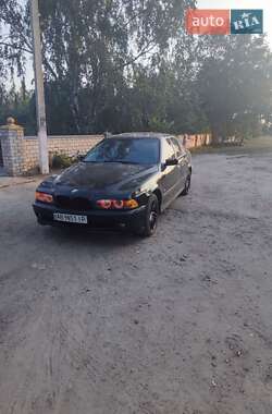 Седан BMW 5 Series 2001 в Летичіві