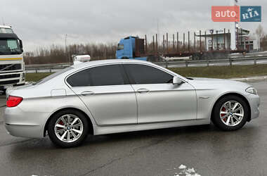 Седан BMW 5 Series 2011 в Немішаєве