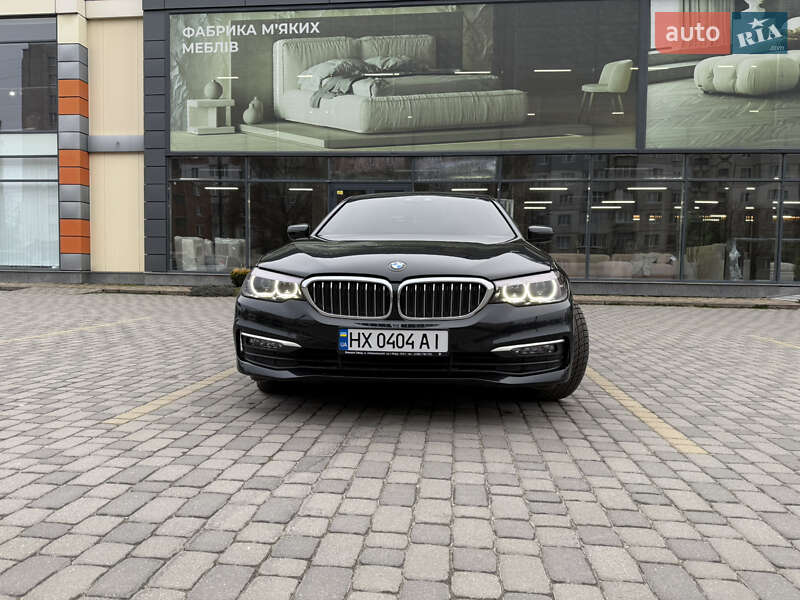 Седан BMW 5 Series 2017 в Хмельницком