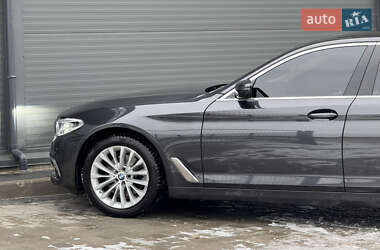 Седан BMW 5 Series 2019 в 