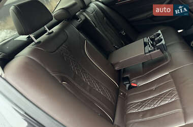 Седан BMW 5 Series 2019 в 