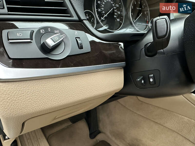 Седан BMW 5 Series 2012 в Киеве