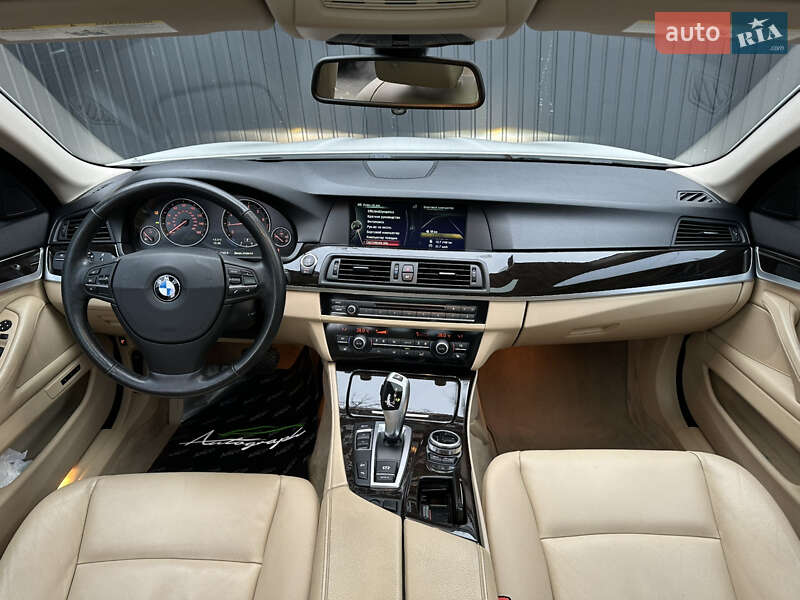 Седан BMW 5 Series 2012 в Киеве