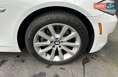 Седан BMW 5 Series 2012 в 