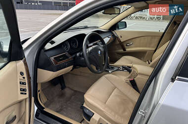 Седан BMW 5 Series 2006 в 