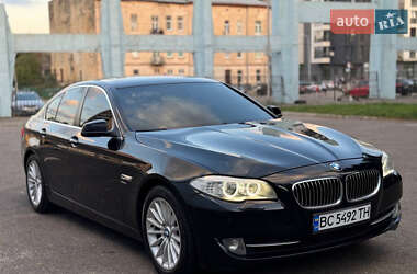 Седан BMW 5 Series 2011 в Новояворівську