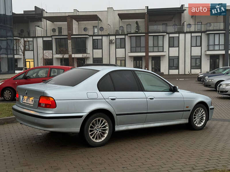 Седан BMW 5 Series 1999 в Рівному