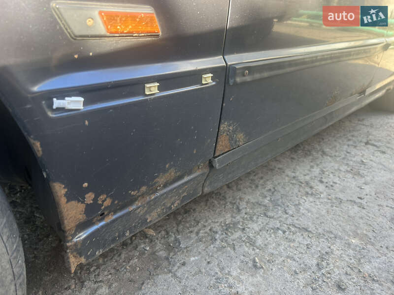 Седан BMW 5 Series 1994 в Миколаєві