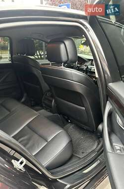 Седан BMW 5 Series 2013 в 