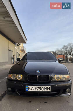 Седан BMW 5 Series 2003 в Львові