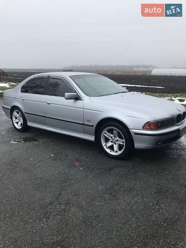 Седан BMW 5 Series 1996 в Волочиске