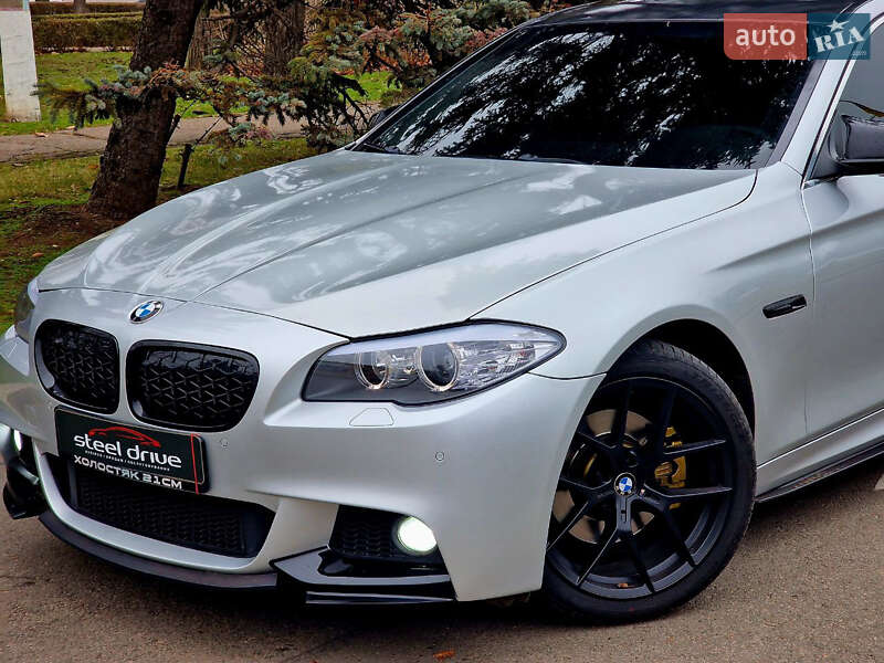 BMW 5 Series 2011