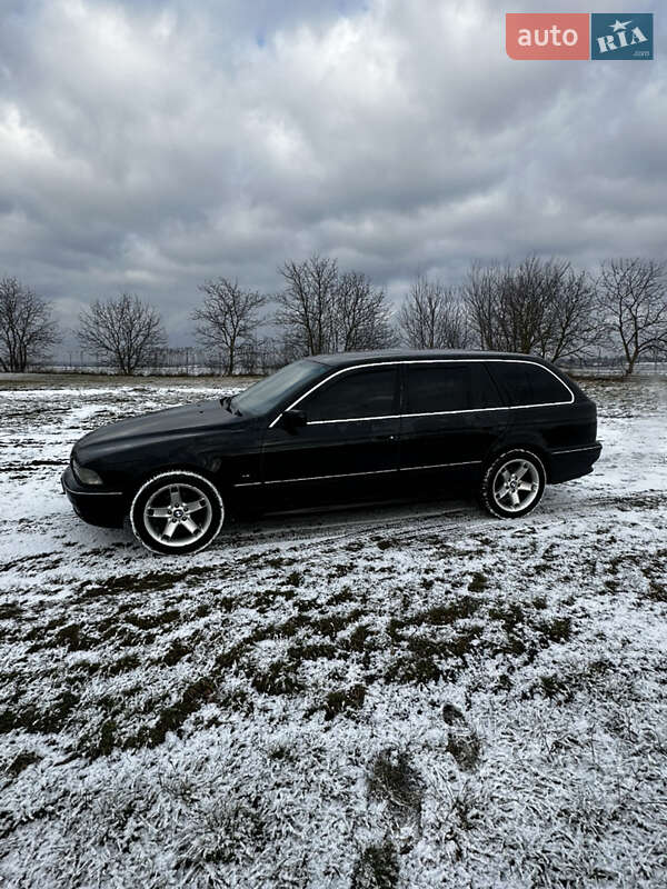 Універсал BMW 5 Series 1998 в 