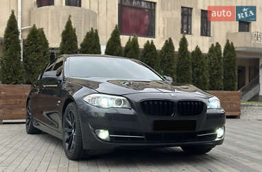 Седан BMW 5 Series 2012 в Дніпрі