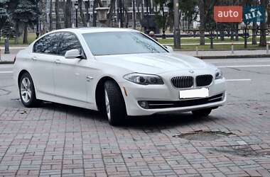 Седан BMW 5 Series 2010 в 