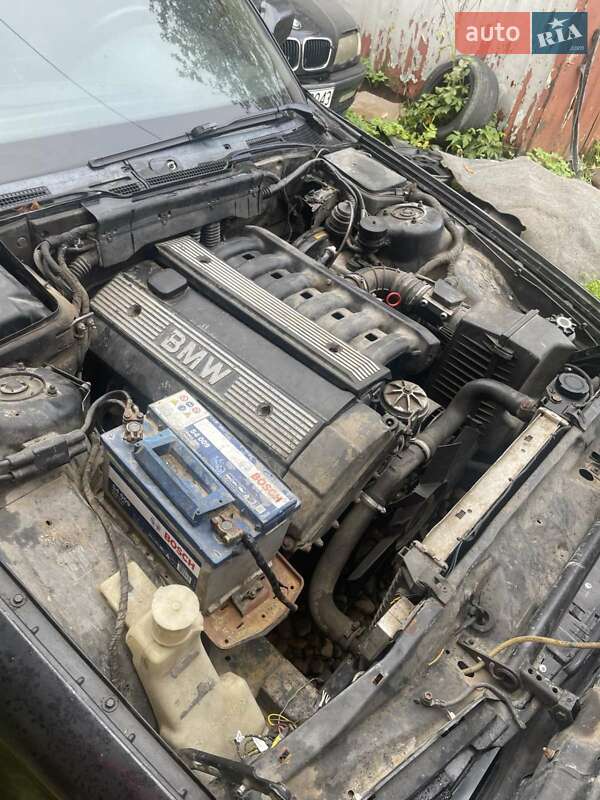 Седан BMW 5 Series 1993 в Вижнице