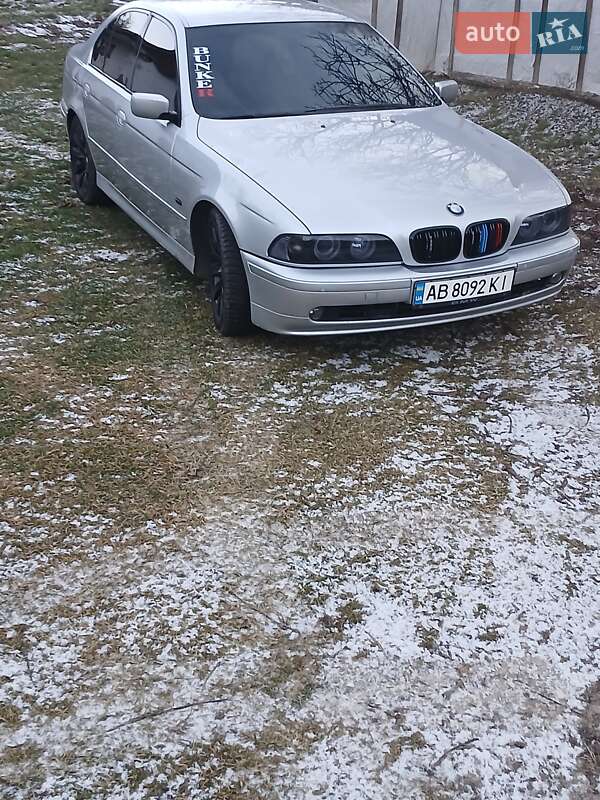 Седан BMW 5 Series 2003 в Чечельнике