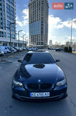 Седан BMW 5 Series 2007 в Дніпрі