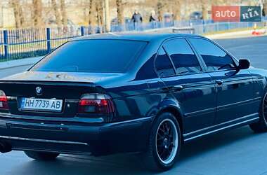 Седан BMW 5 Series 2001 в Одессе