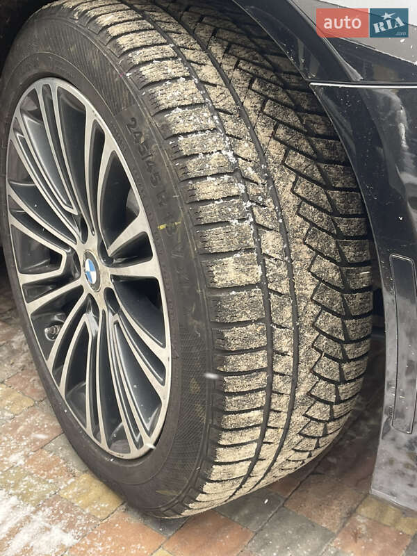 Седан BMW 5 Series 2017 в Харькове