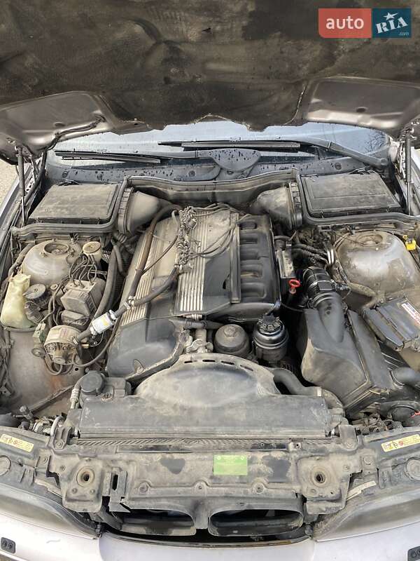 Седан BMW 5 Series 1999 в Ивано-Франковске