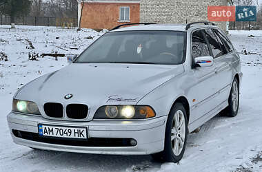 Універсал BMW 5 Series 2002 в Кореці