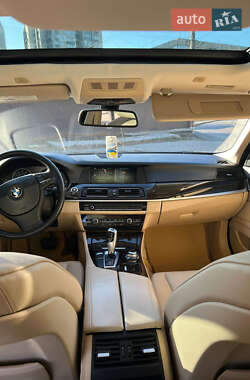 Седан BMW 5 Series 2012 в Днепре