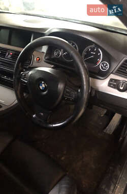 Седан BMW 5 Series 2012 в Чернівцях