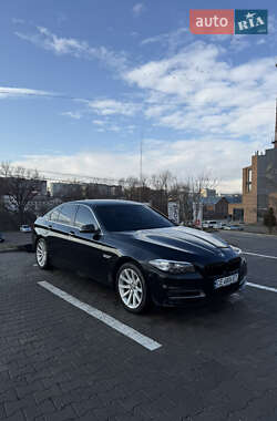 Седан BMW 5 Series 2013 в Чернівцях