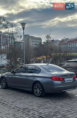 Седан BMW 5 Series 2016 в Чернівцях