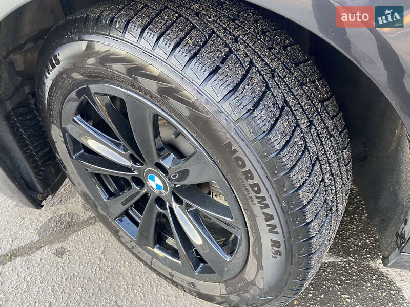 Седан BMW 5 Series 2015 в Кропивницькому