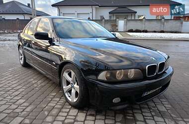 Седан BMW 5 Series 2001 в Рівному