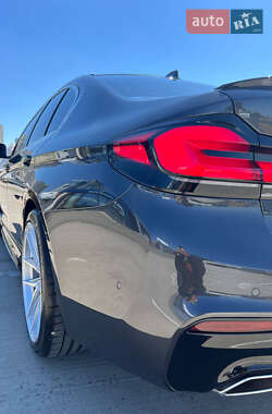 Седан BMW 5 Series 2017 в 