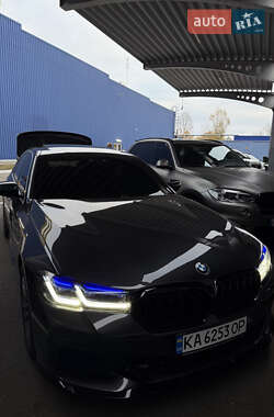 Седан BMW 5 Series 2017 в 