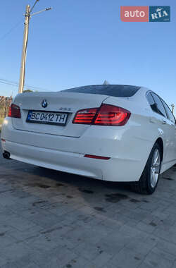 Седан BMW 5 Series 2011 в 